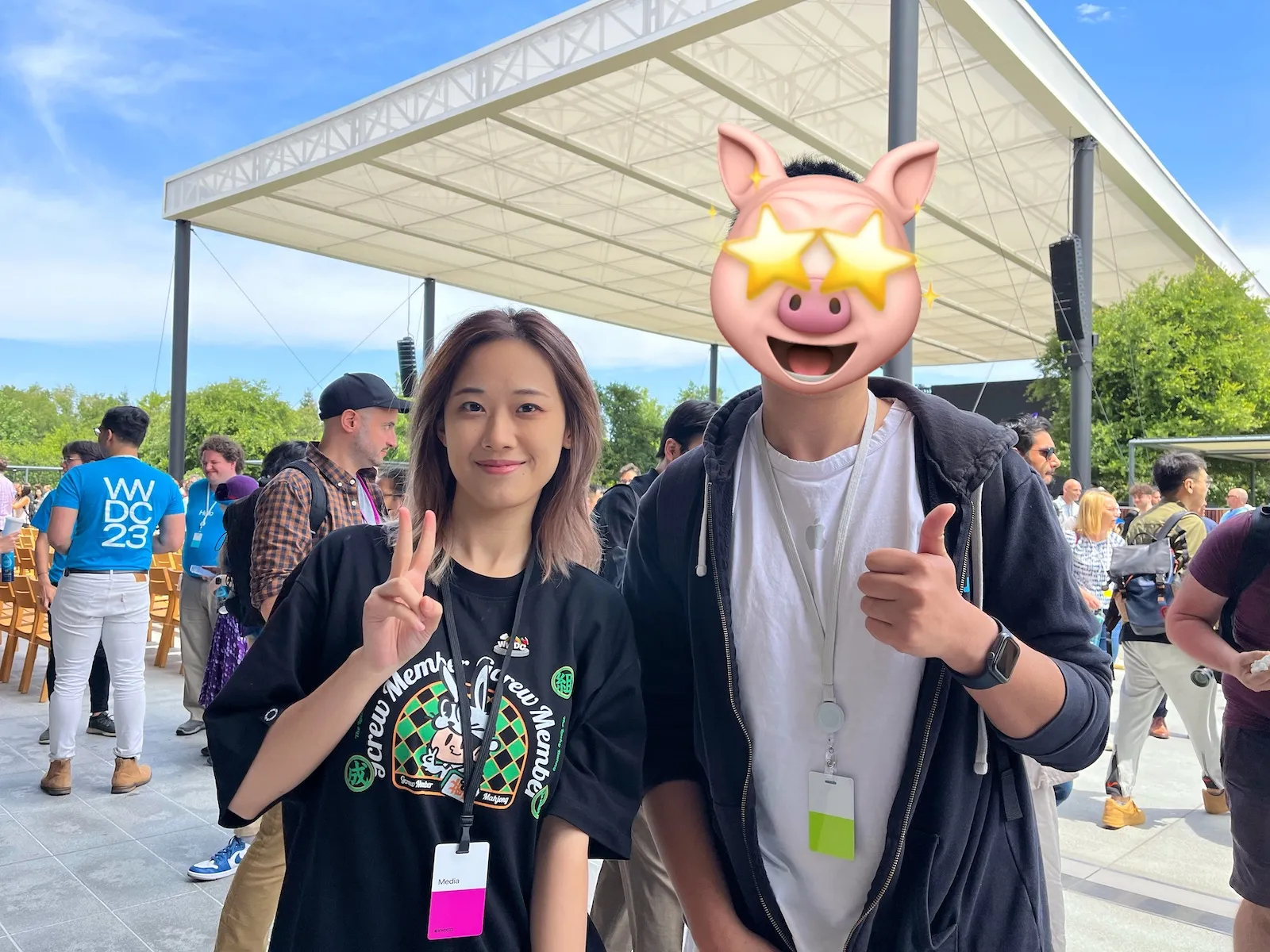 Keynote 散场后抓到了@贪玩歌姬小宁子，大型追星成功现场